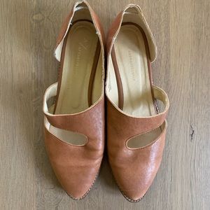 Anthropologie Pointed Toe Flats Size 9